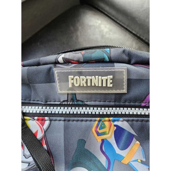 FORTNITE Multiplier Waist Pack NEW Rare - Picture 9 of 11